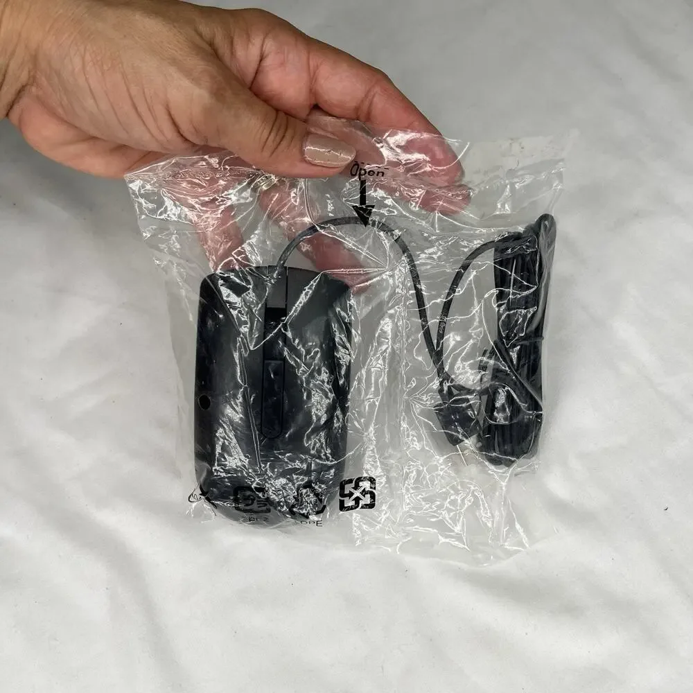 Dell Optical wired Usb Cable Mouse Model MS116P New DP/N 009NK2